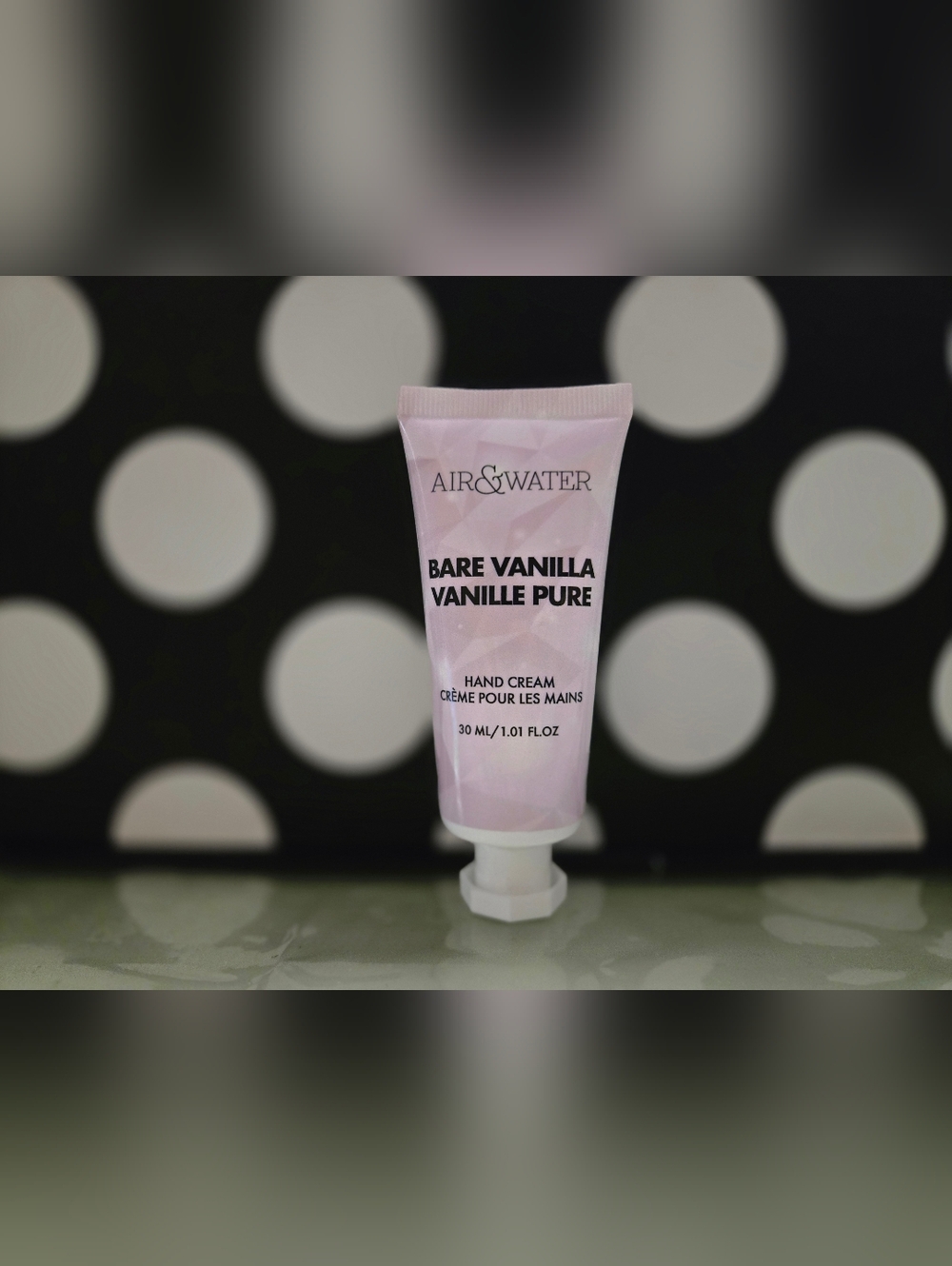 5/$25✨️Bare Vanilla Hand Cream✨️